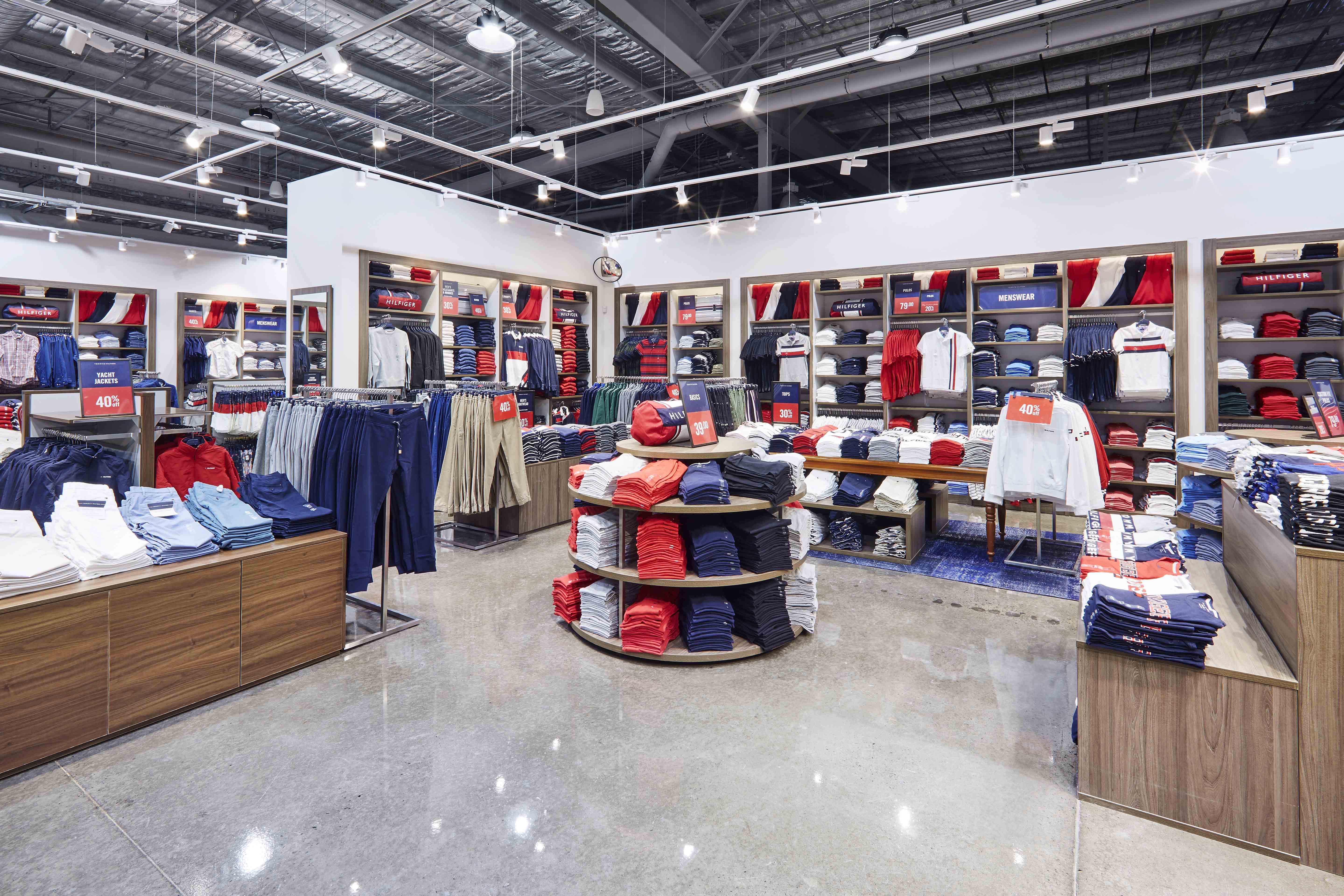 tommy outlet au