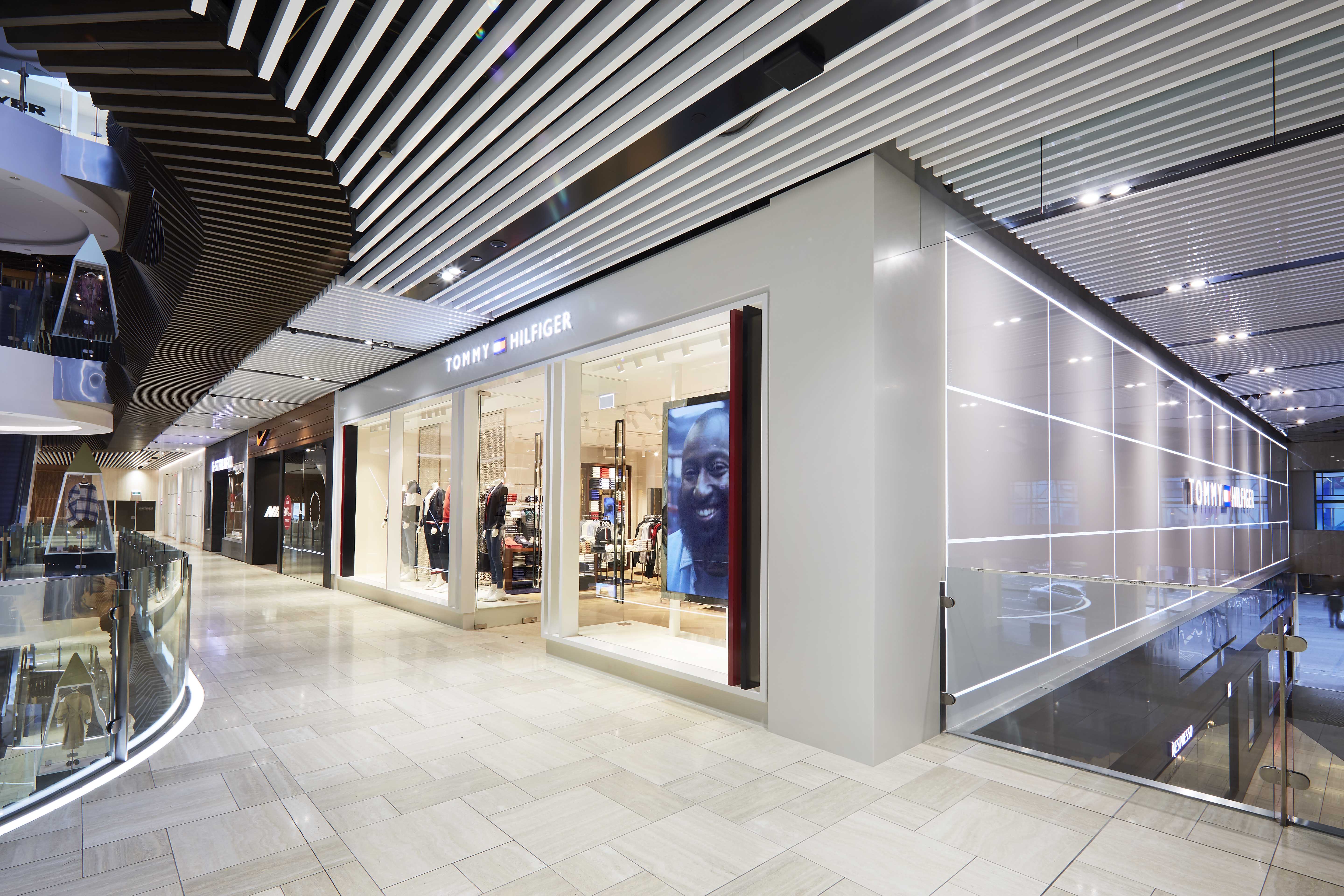 Commercial architectural photography of Tommy Hilfiger Emporium